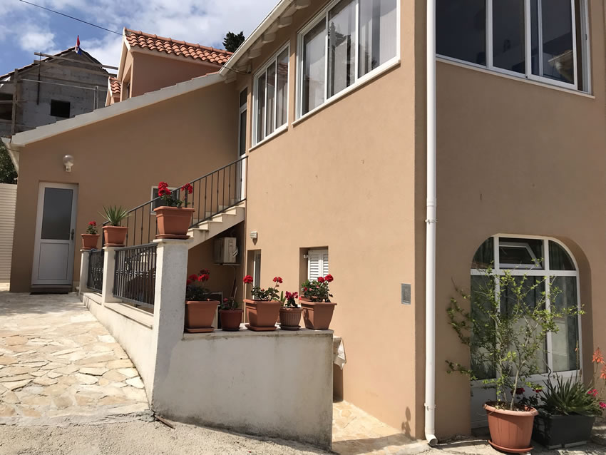 Aappartementen Sutivan - Hof